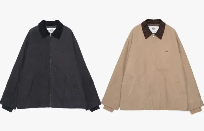黒とベージュのジャケット