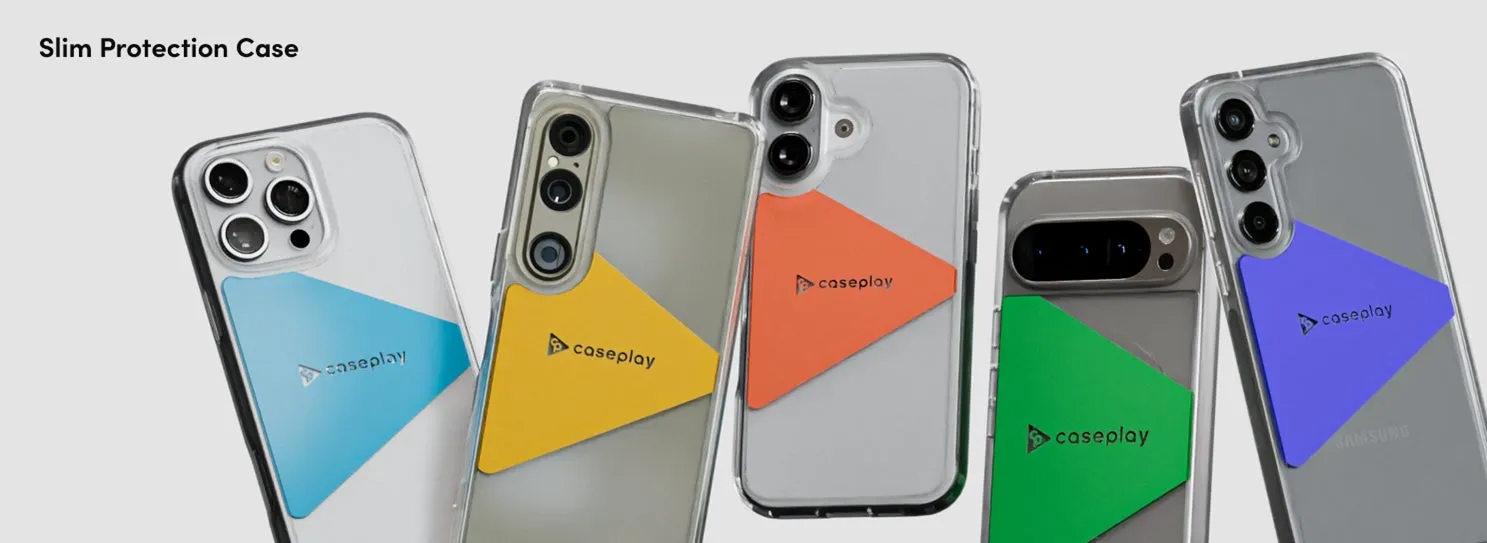 スマートフォンケースのデザインを紹介する画像。様々な色の三角形のアクセントが特徴で、ケースのブランドロゴが前面に表示されています。