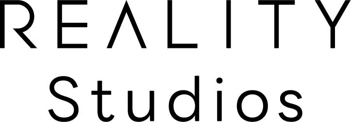 REALITY Studiosのロゴ。上部に「REALITY」と書かれ、その下に「Studios」と書かれています。