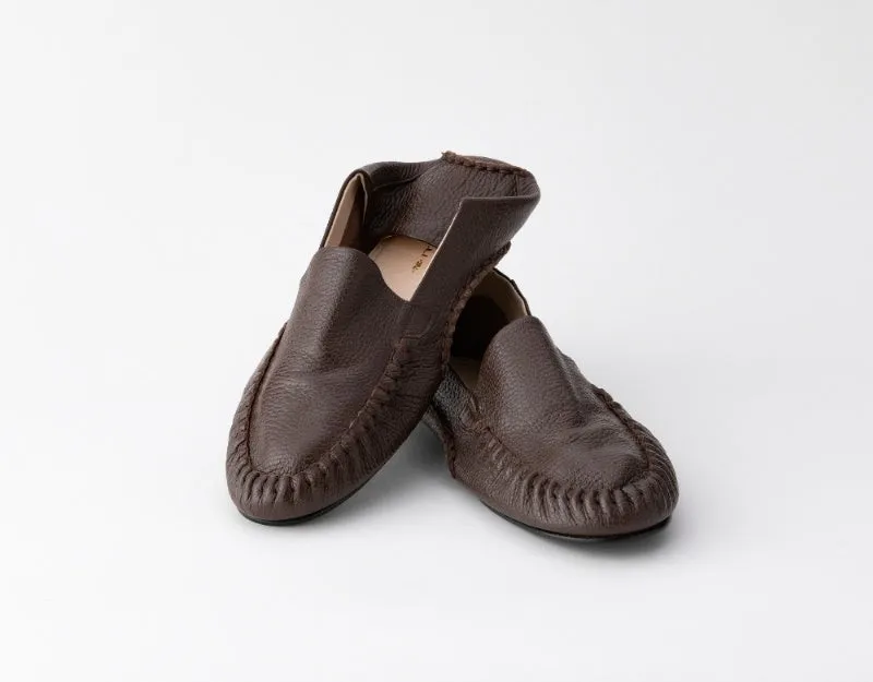 茶色のモカシンシューズ2足