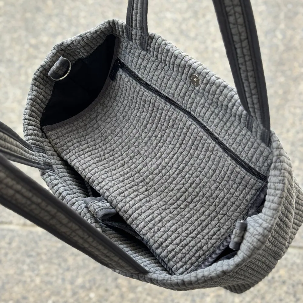 内ポケットが充実したvoyage