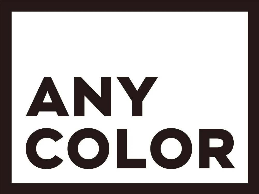白背景に黒字で「ANY COLOR」と書かれた画像。周りは黒い枠で囲まれている。