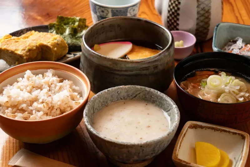 【愛知・瀬戸】白川郷古民家で冬の贅沢！自然薯茶屋の『牡蠣＆瀬戸豚しゃぶ御膳』が絶品