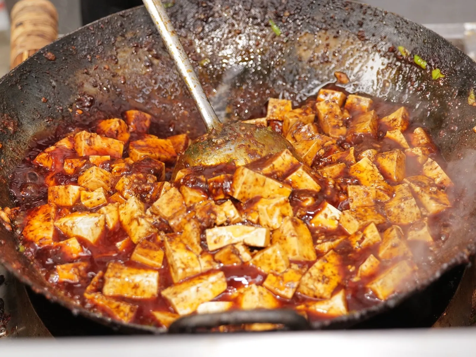 熱々で美味しそうな麻婆豆腐