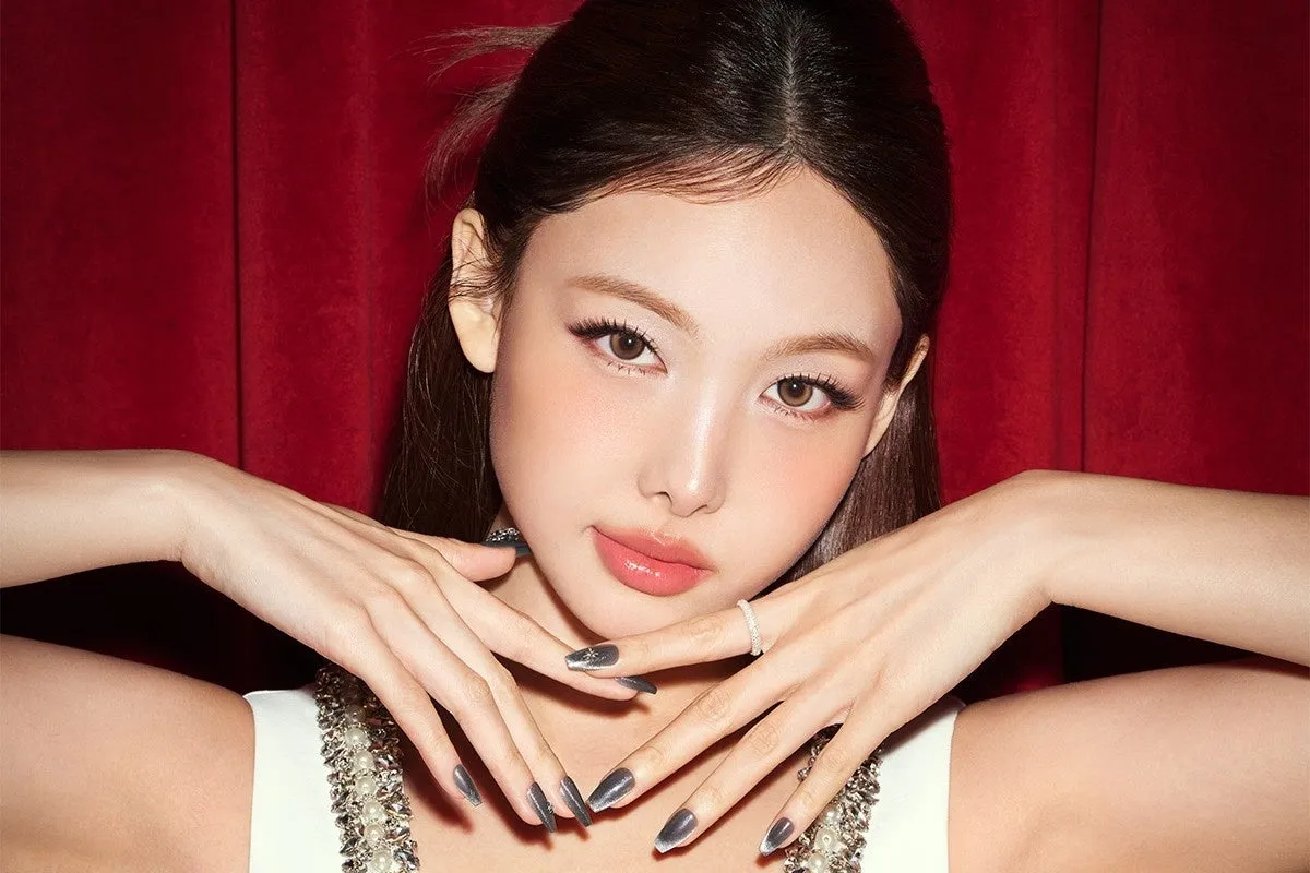 女性のポートレート