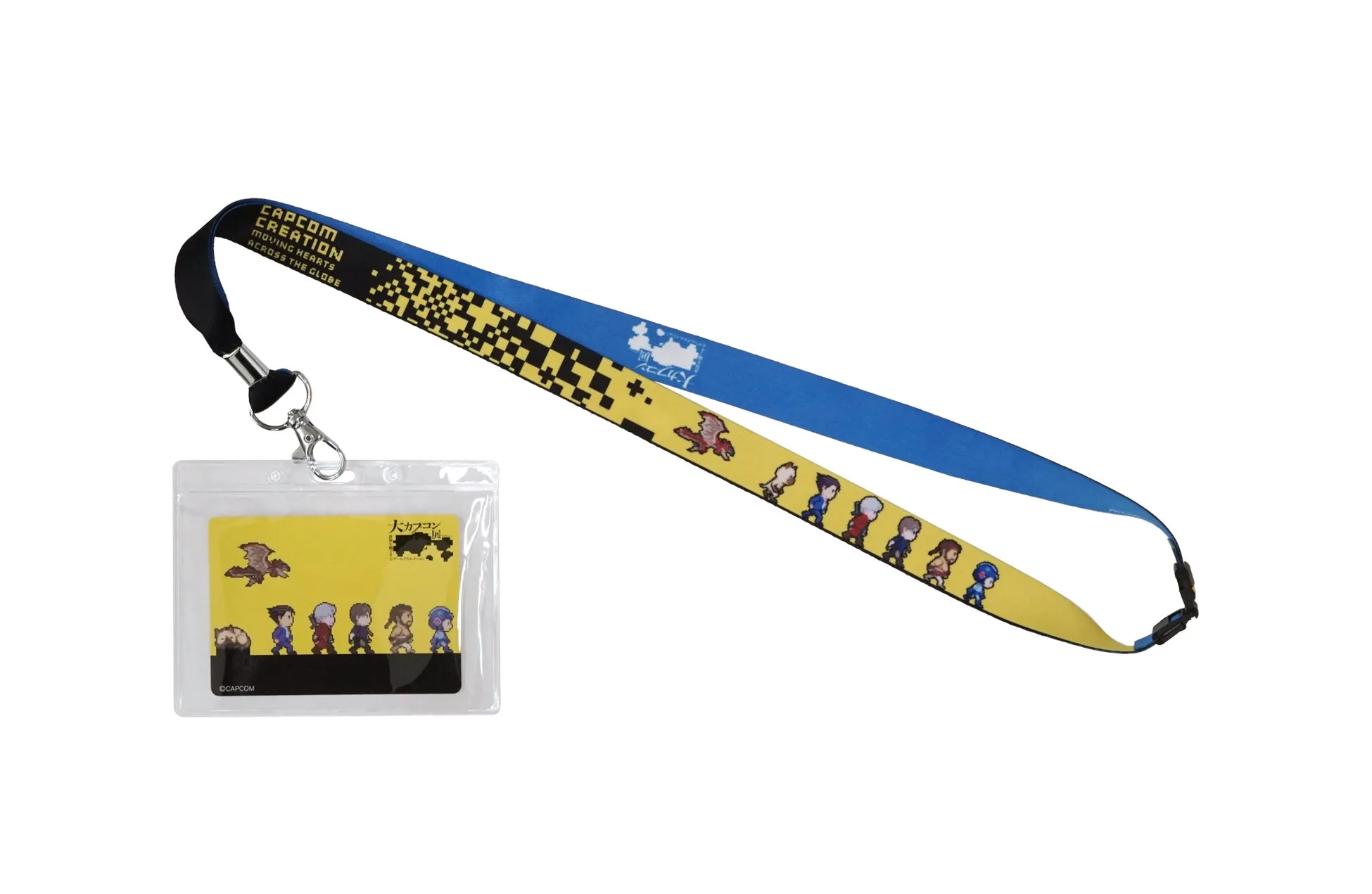 カプコンのイベント「大カプコン展」のネックストラップとカードケースのセット。ネックストラップには、カプコンのキャラクターたちがドット絵で描かれている。