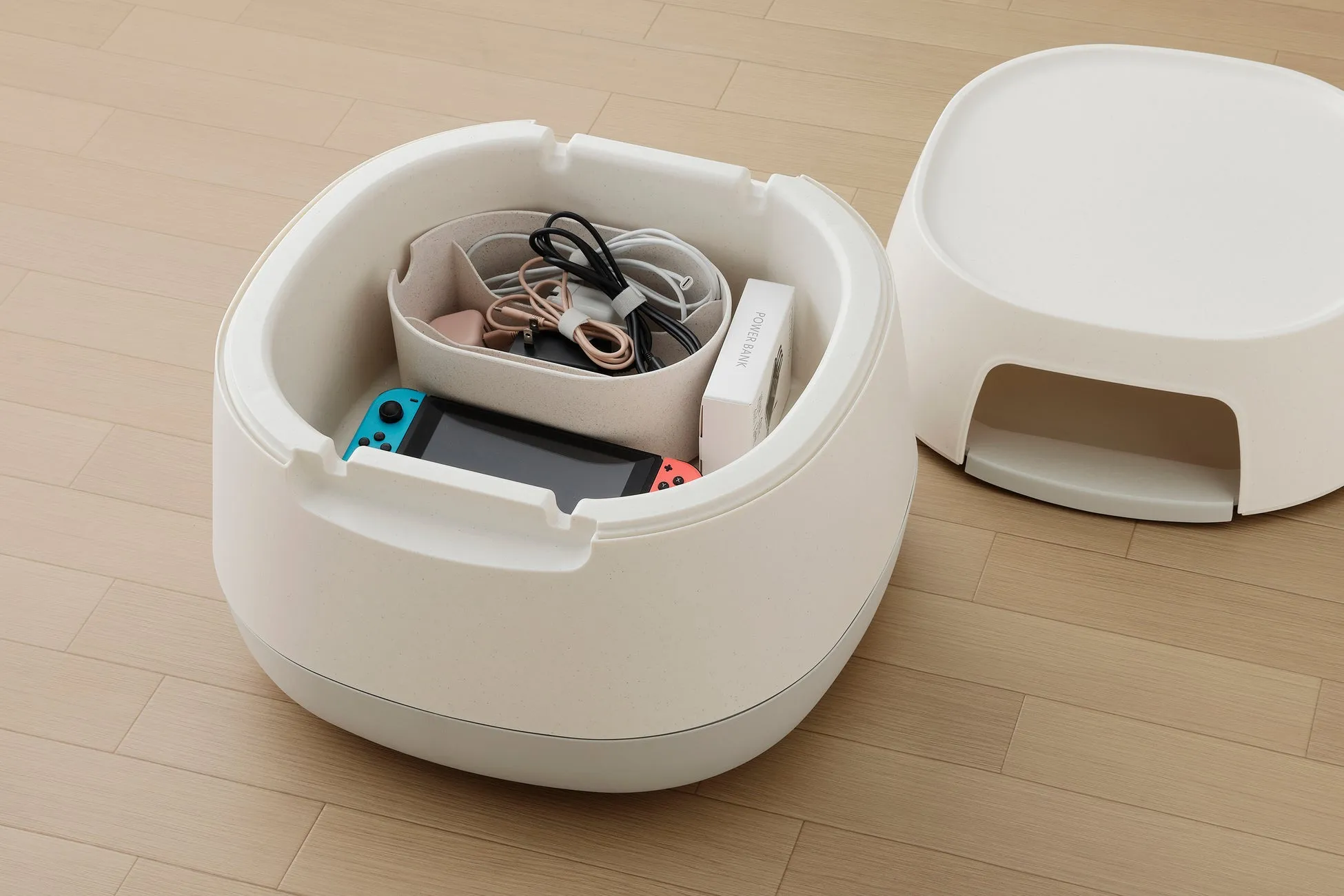 収納ボックスの中身