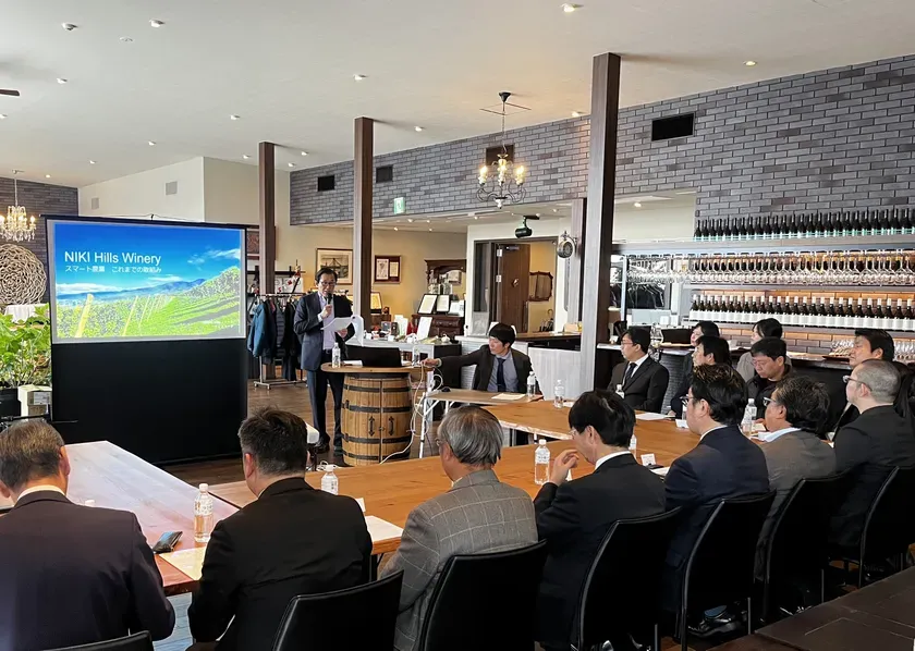 【驚きの82%削減!】NIKI Hills WineryのAIドローンが切り拓く、スマート農業の未来