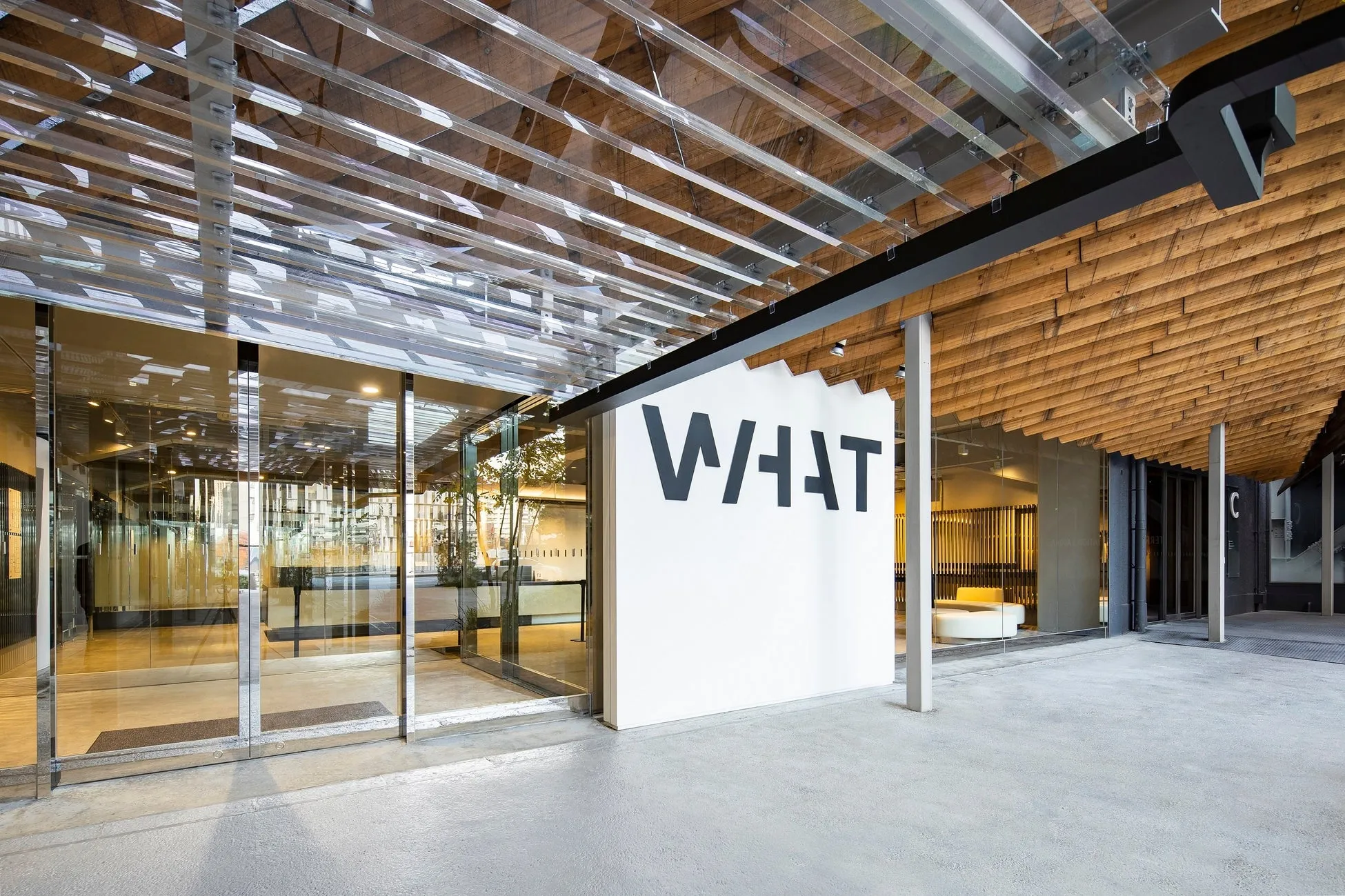 WHAT MUSEUMエントランス