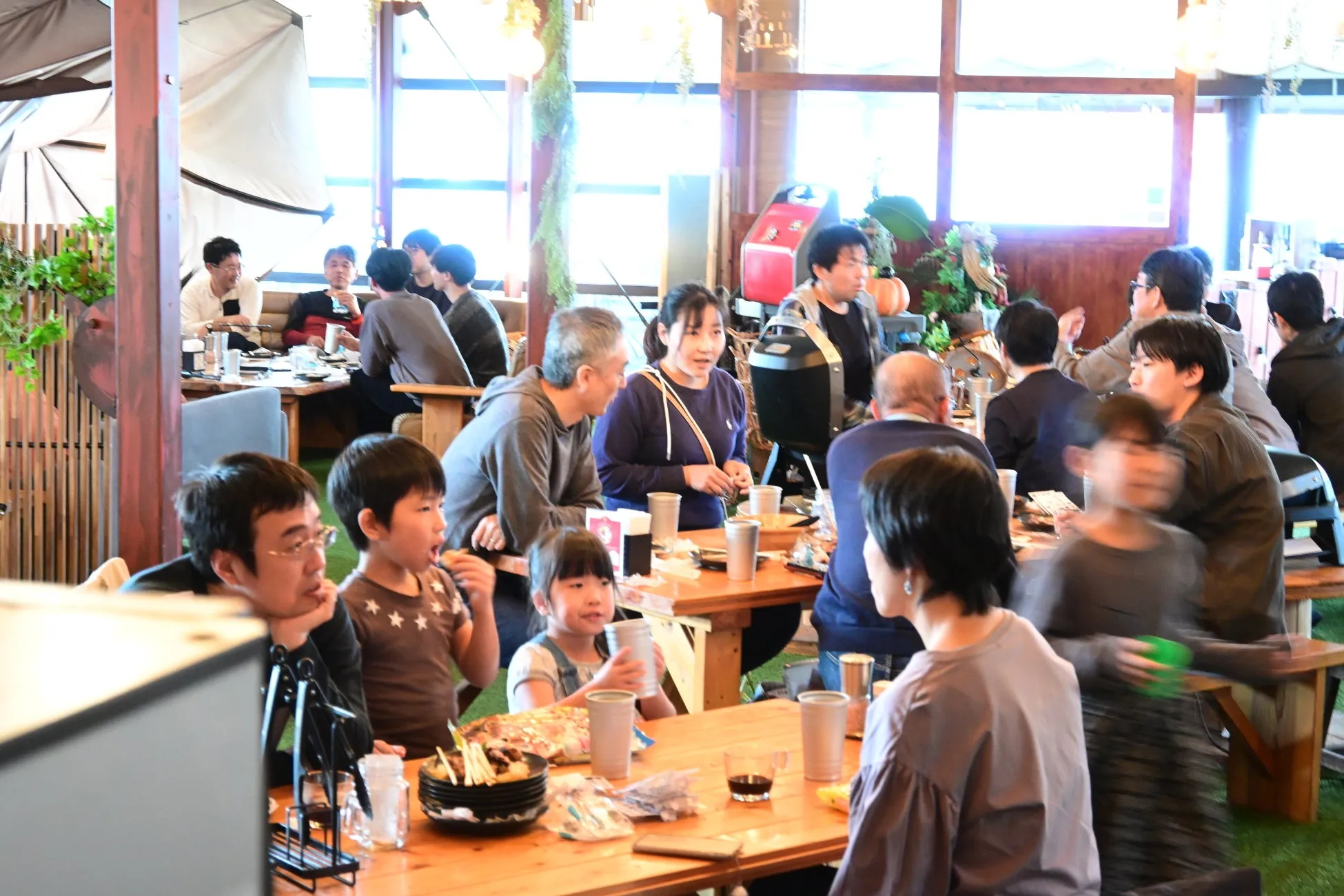 幹事さん必見!名古屋「ウッドデザインパーク野並」で雨知らずの感動BBQ忘年会