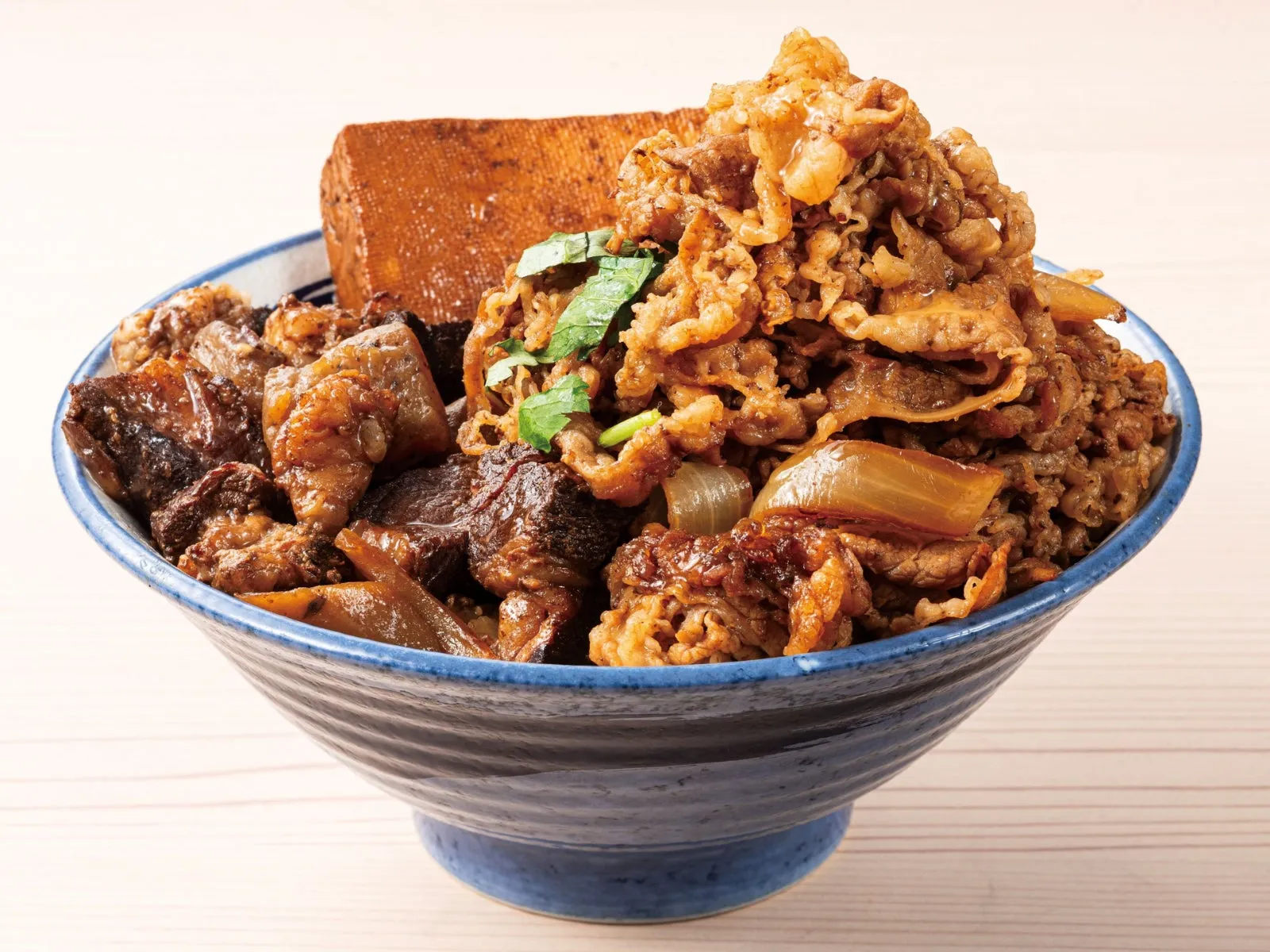 肉盛り！牛丼肉めし