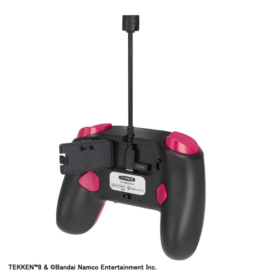 コントローラーに収納された2.4GHzレシーバー