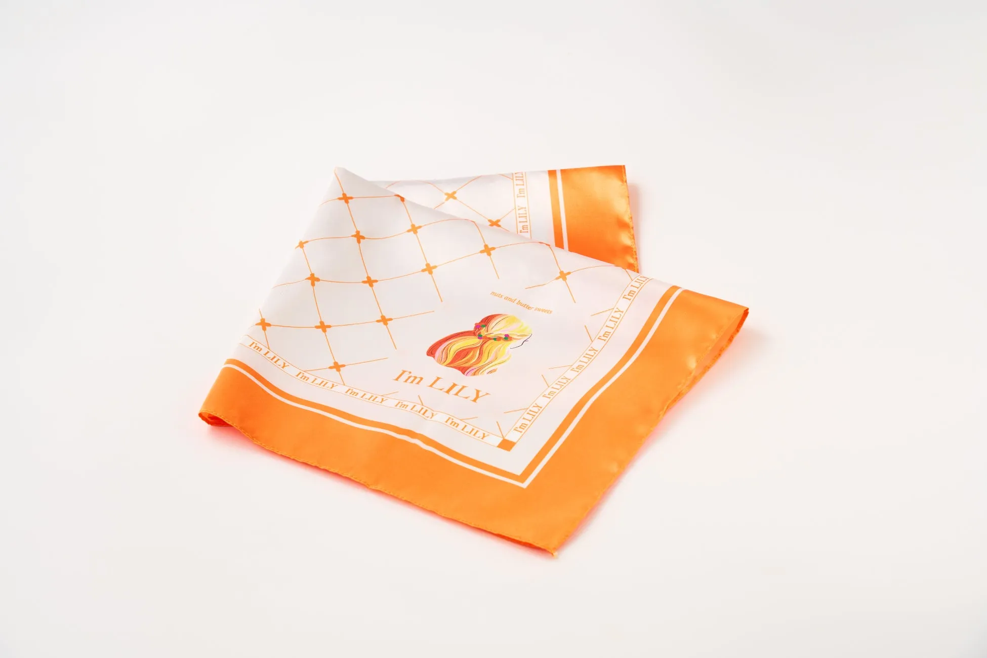 I'm LILYのオリジナルスカーフ