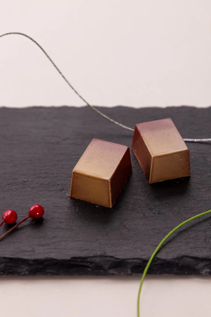 赤みがかった茶色のチョコレート