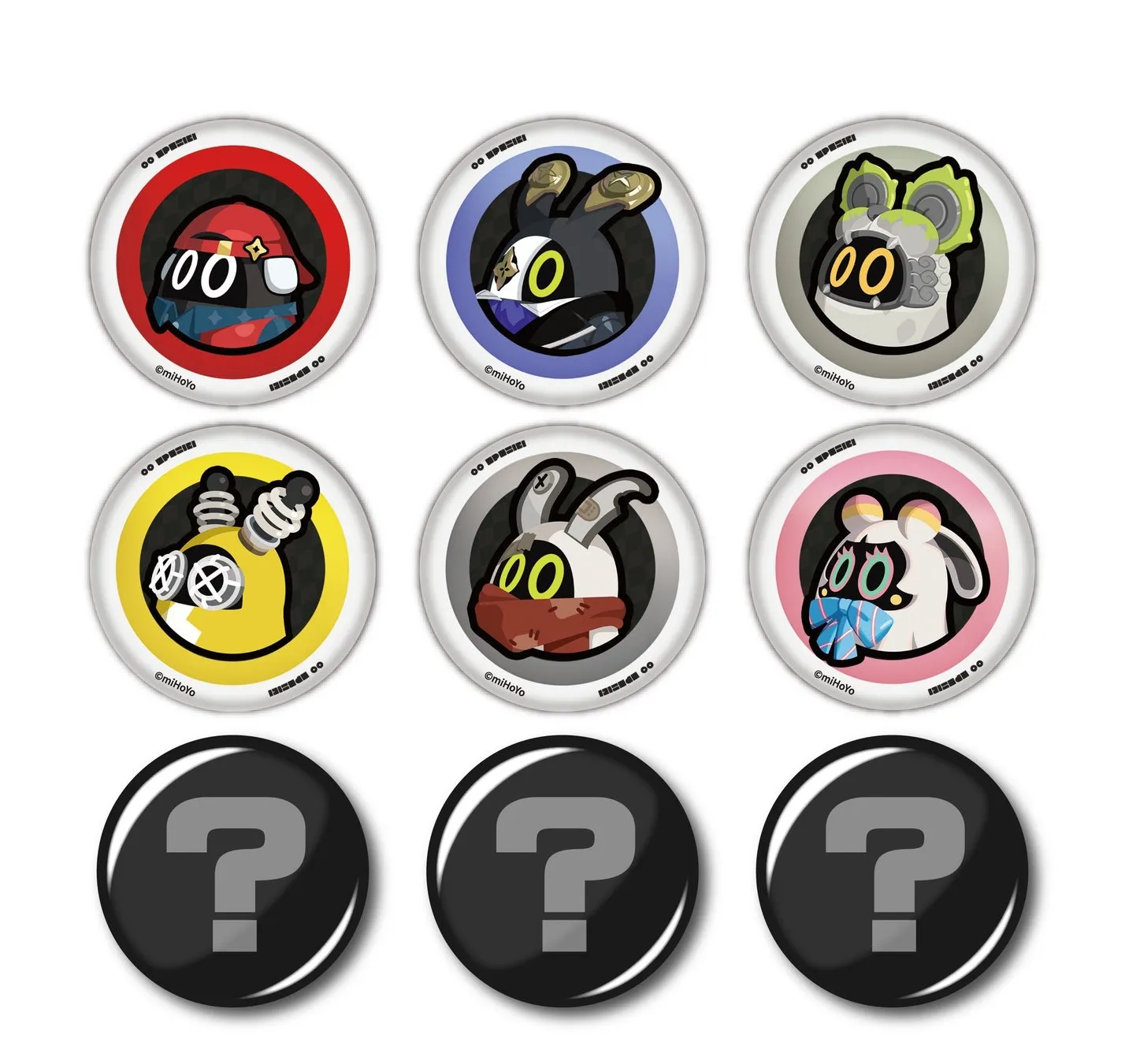 丸いキャラクターのバッジの画像。様々なデザインのキャラクターが描かれており、一部はクエスチョンマークのデザイン。