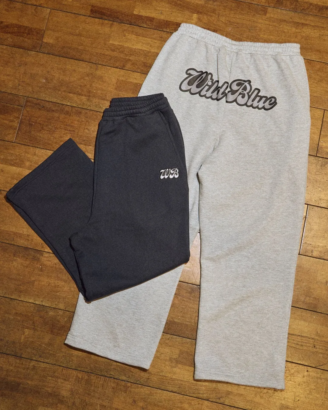 グラフィックスウェットパンツ