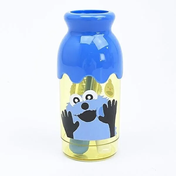 ミルクビン型の可愛らしい歯磨きセット