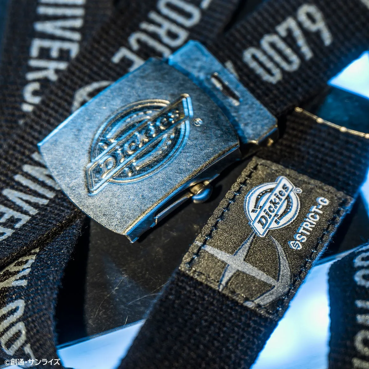 Dickiesのベルトバックル