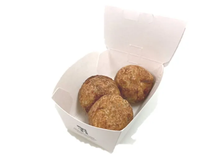 7-Elevenのたこ焼きが入った箱の写真