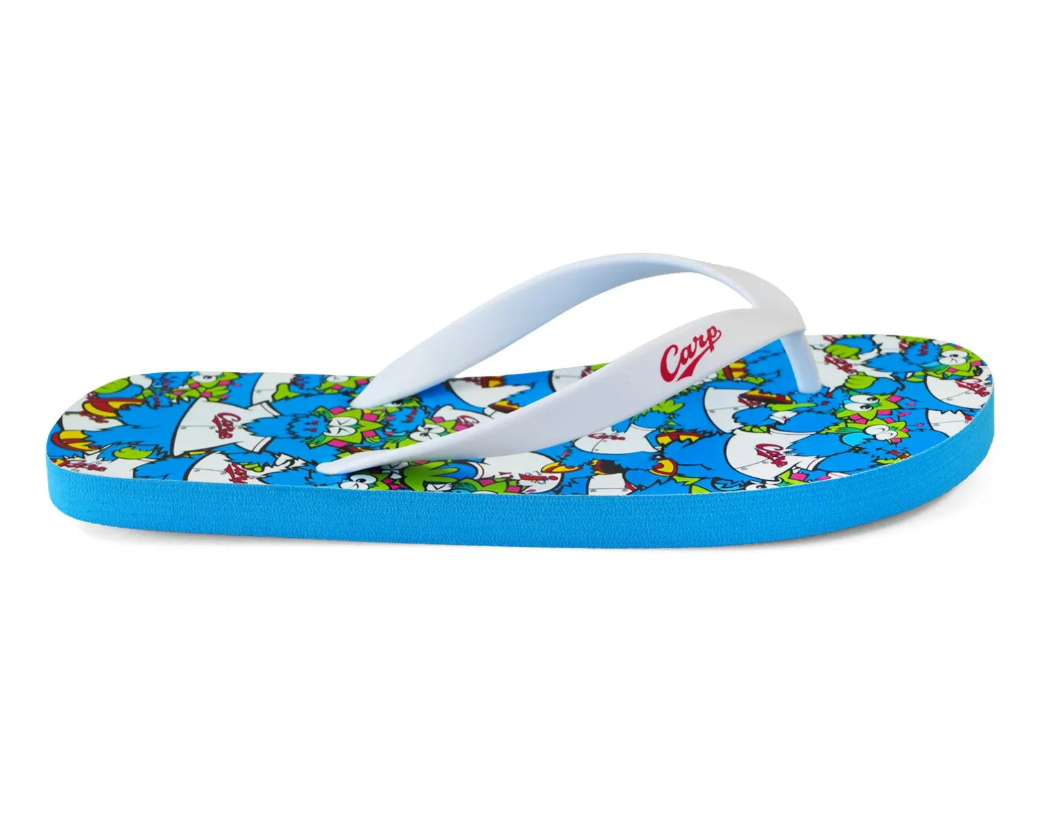 青色のビーチサンダル。サンダルの表面にはキャラクターのイラストが描かれており、白い鼻緒が付いている。
