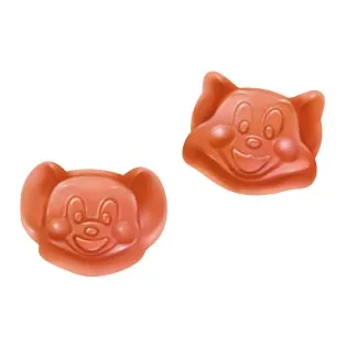 犬と猫の顔の形をしたお菓子