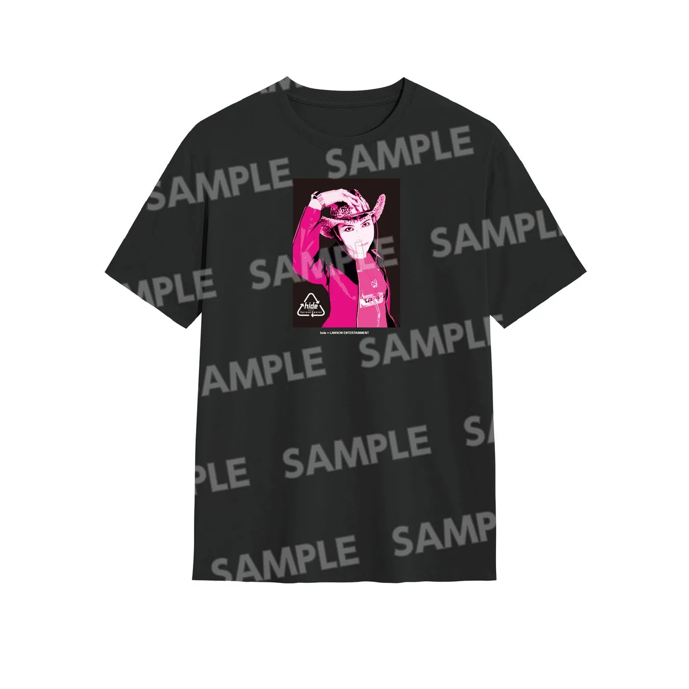 黒いTシャツに、ピンク色のイラストがプリントされた画像です。イラストには女性が描かれており、カウボーイハットをかぶっています。