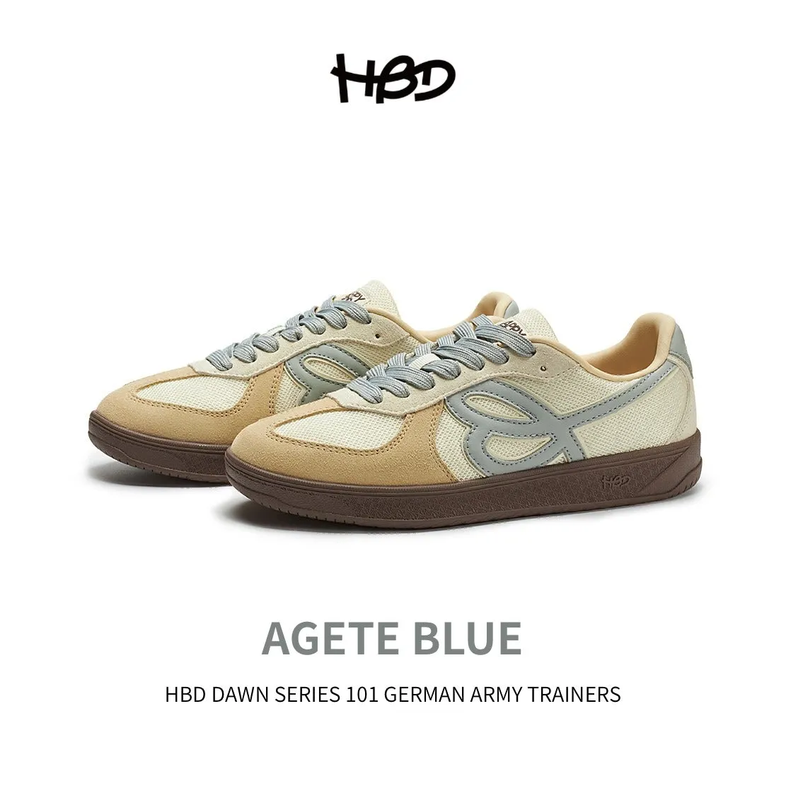 ベージュとグレーの組み合わせのスニーカー