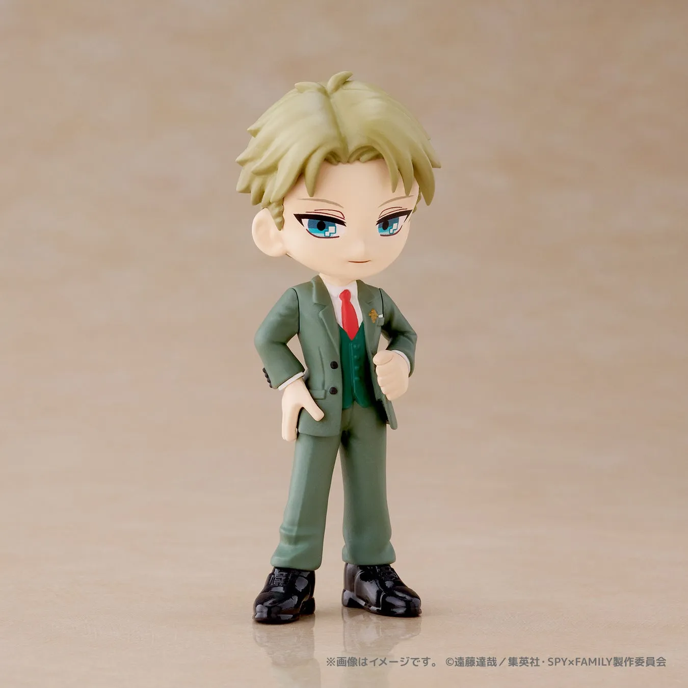 SPY×FAMILYのロイド・フォージャーのフィギュア