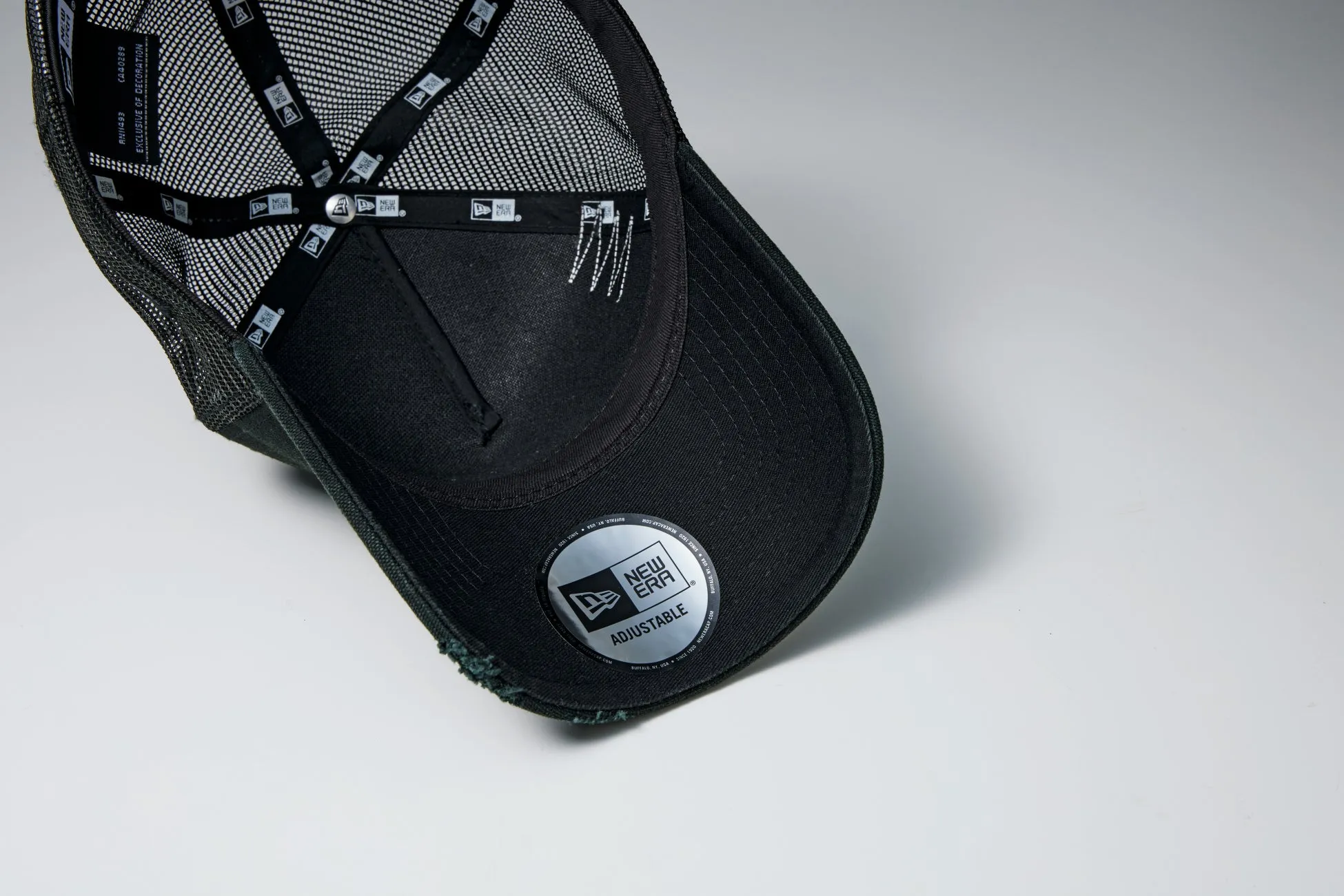 NEW ERAキャップ 内側