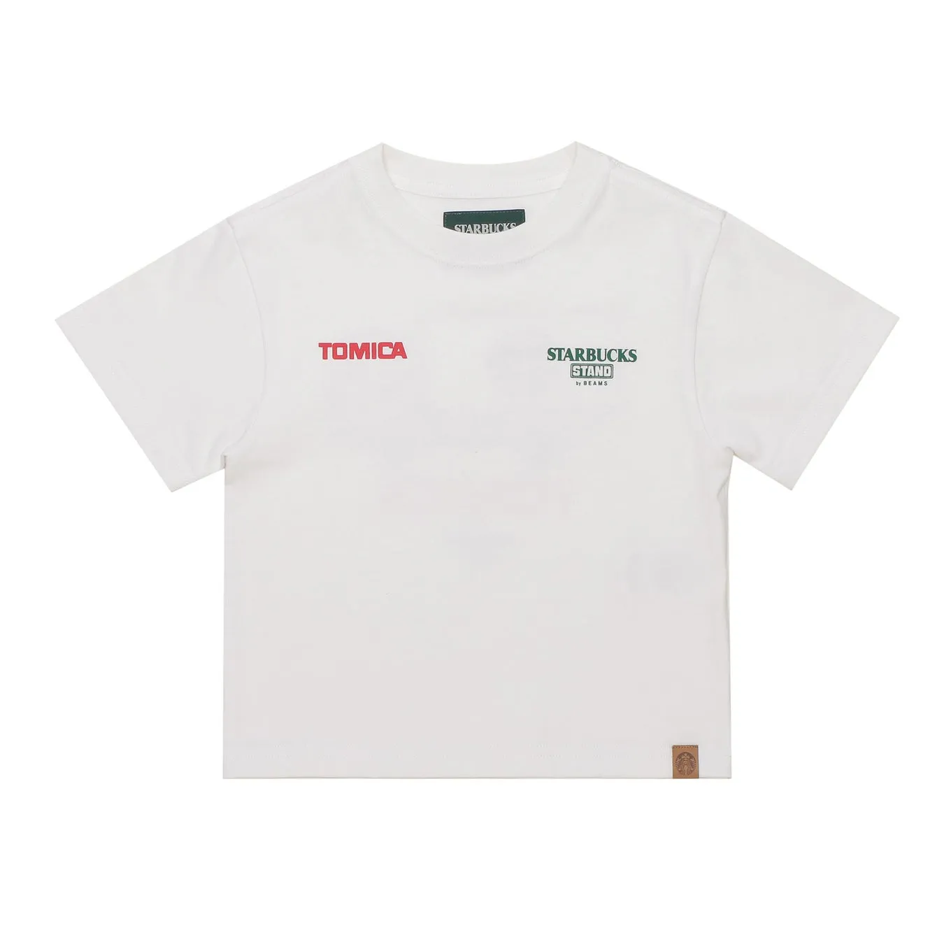 白いTシャツに「TOMICA」と「STARBUCKS STAND by BEAMS」のロゴが入った画像です。