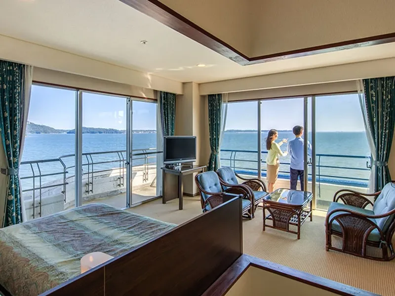 浜名湖を望む客室
