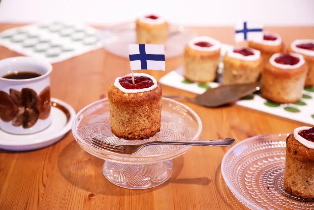 今だけ！フィンランドの伝統菓子「ルーネベリタルト」手作りキット登場