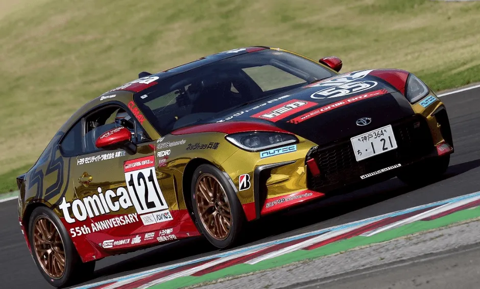 トミカデザインのレーシングカー