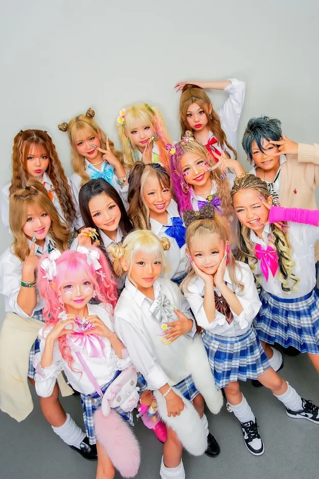 小学生ギャル集団「KOGYARU」
