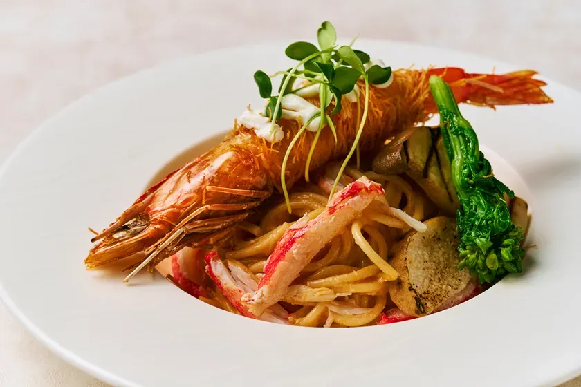 モサエビとベニズワイガニのパスタ