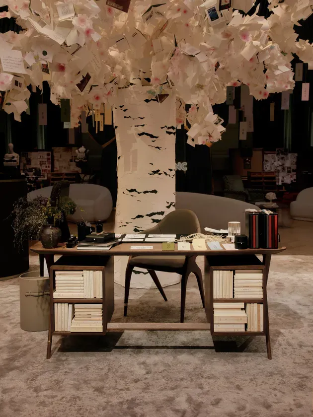 アート オブ デスクの表現されたモンブランデスクとTree of Writing／かくことの木