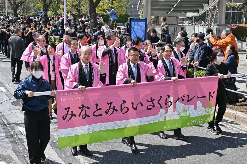過去のさくらパレードの様子