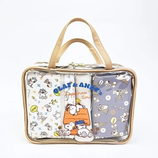 スヌーピーのキャラクターが描かれた、クリアバッグに入ったセット