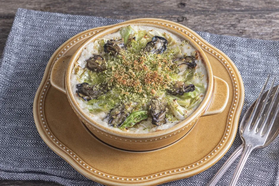 熱々の牡蠣とキャベツのドリア