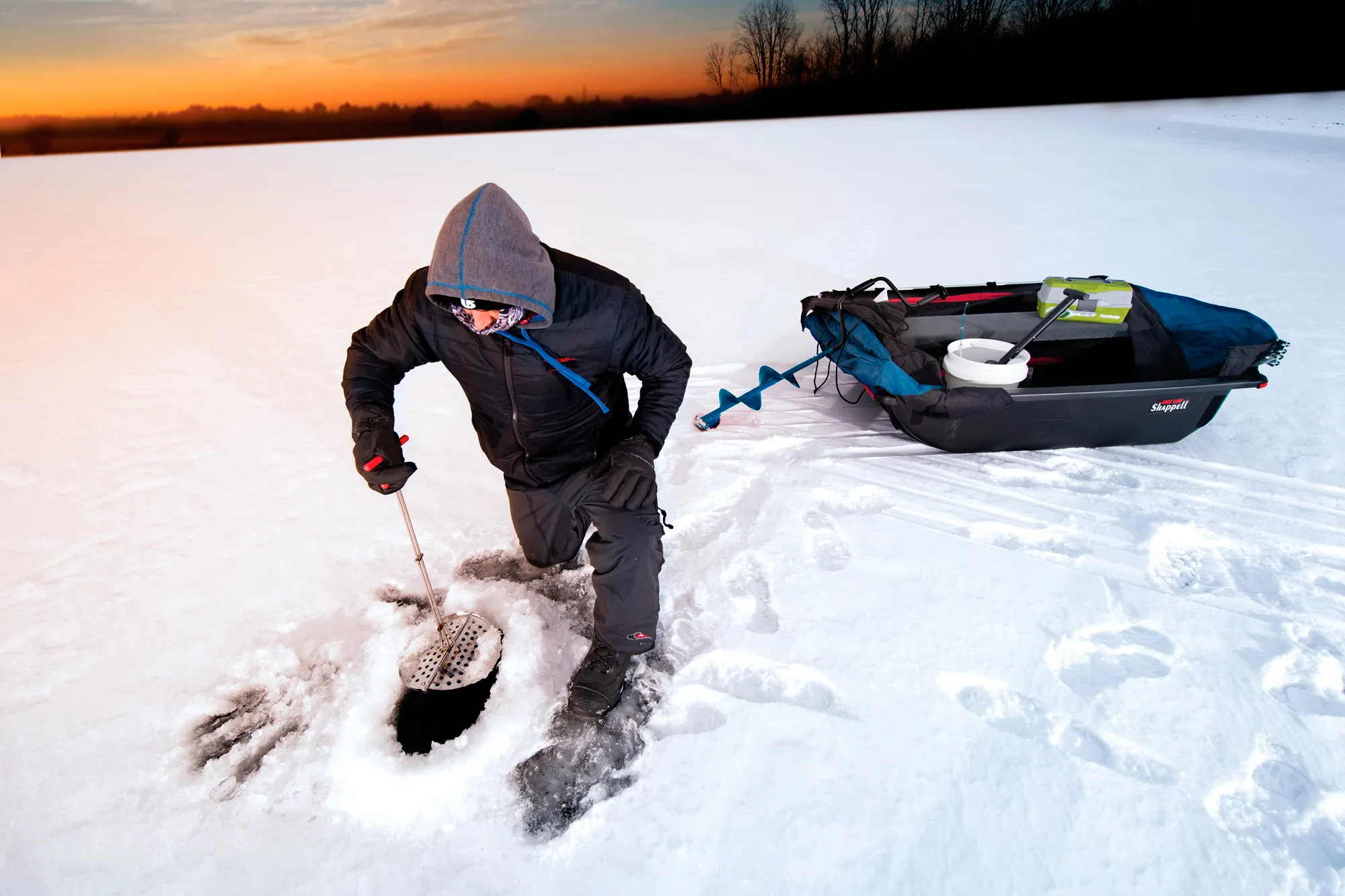 Jet Sledユーザー必見!アイスフィッシングが捗る便利ギア6選