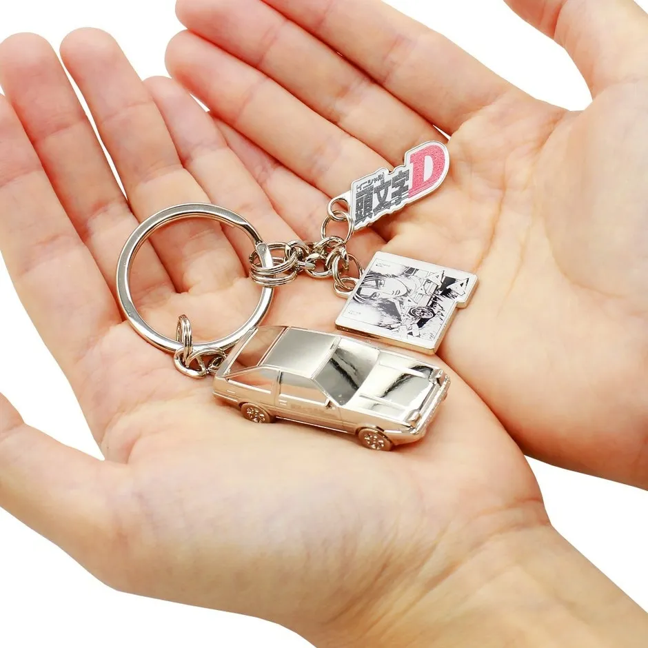 豪華な3連チャーム