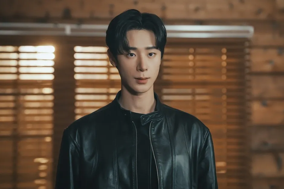 シン･ジェミン役：キム･ホヨン