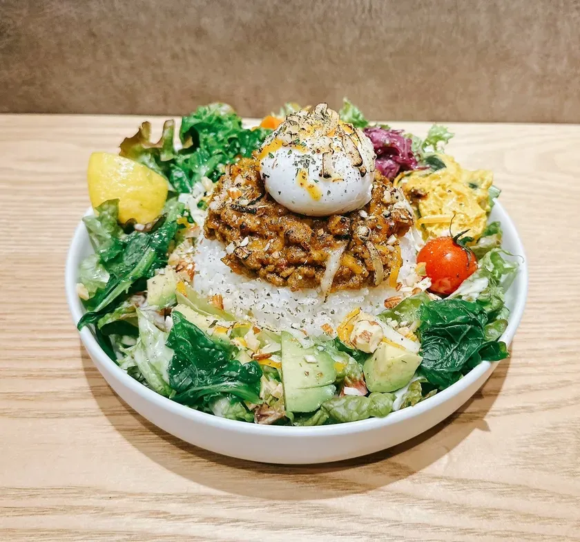 キーマカレーの丼ぶり