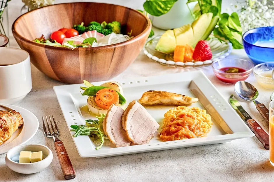 ボリュームたっぷりの洋食プレート