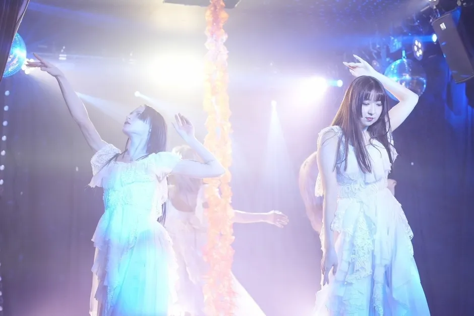 幻想的なステージ