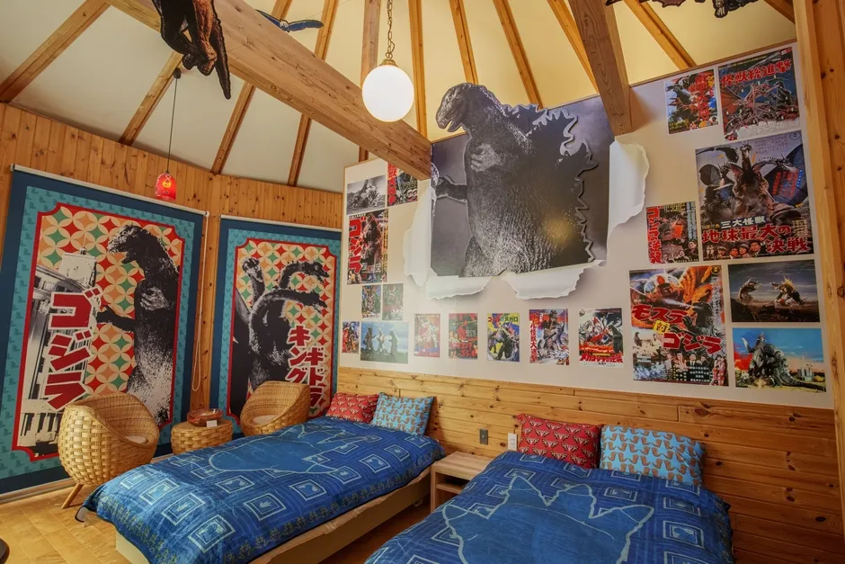 ゴジラ、ガイガン、アンギラス、モスラの新デザインカード