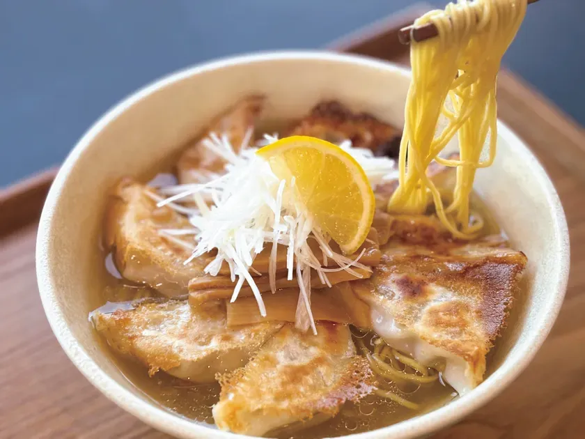 波乗りレモン餃子ラーメン
