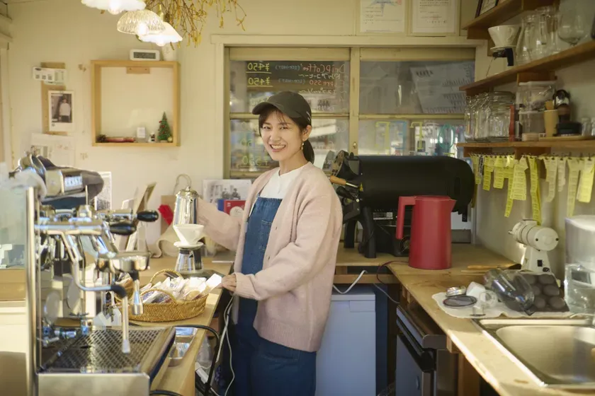 ushikuni cafe 曽根 晴氏