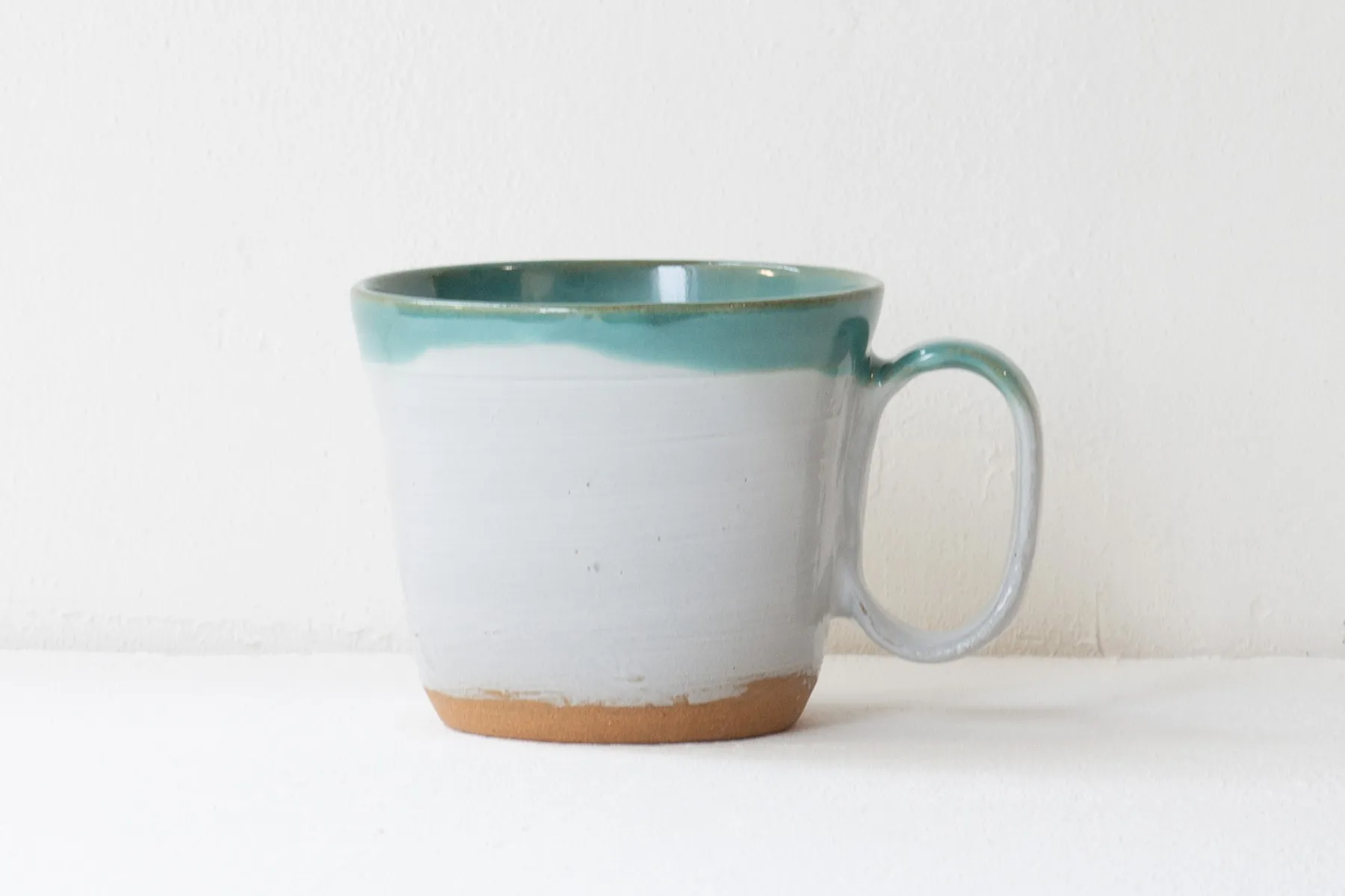 割れても交換OK？1万円超え「生涯マグ」に高知の伝統工芸・尾戸焼モデル