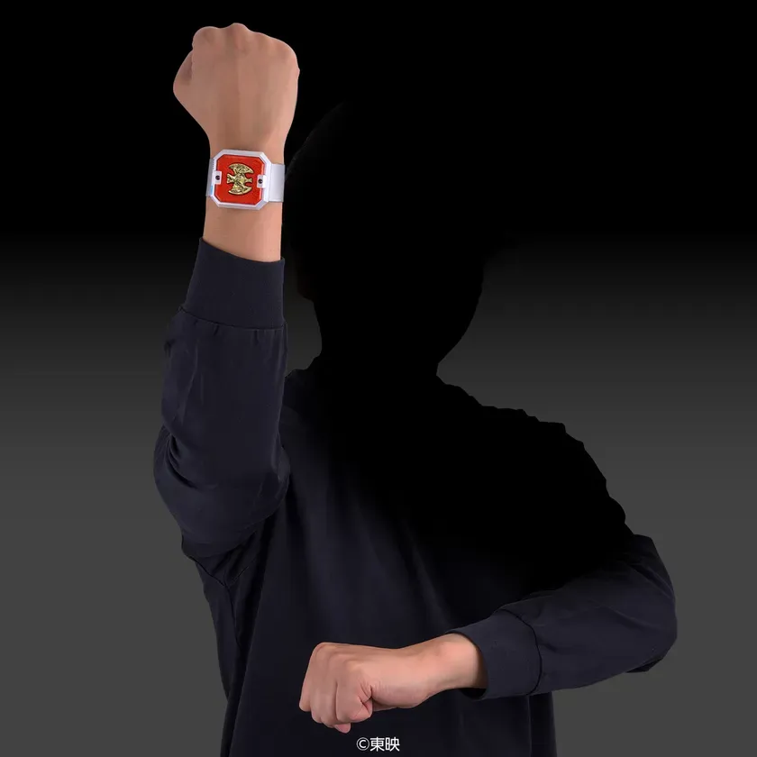 腕に装着したバルカンブレス